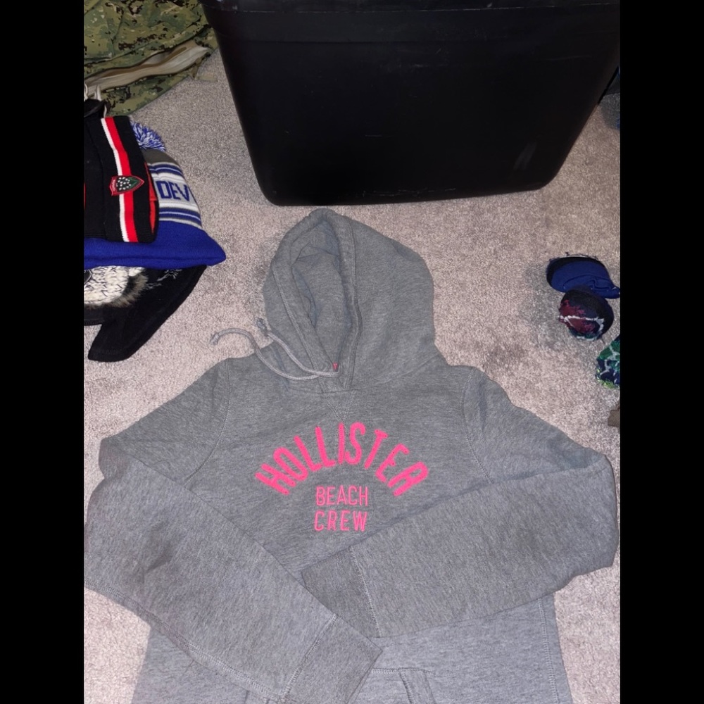 Women’s hollister hoodie